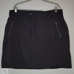 Athleta 16 Tall Trekkie North Black Pull-On Skort 3-Pocket Size 16T Ripstop